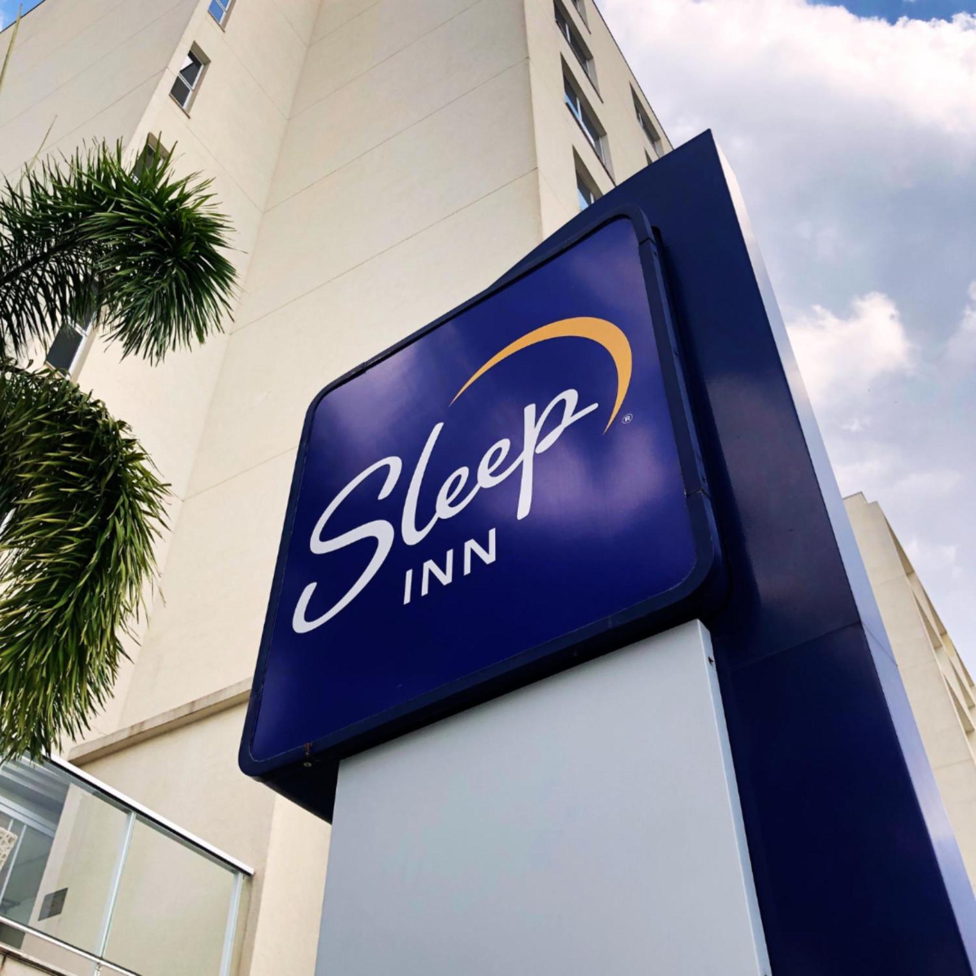 Sleep Inn Паулиния Экстерьер фото