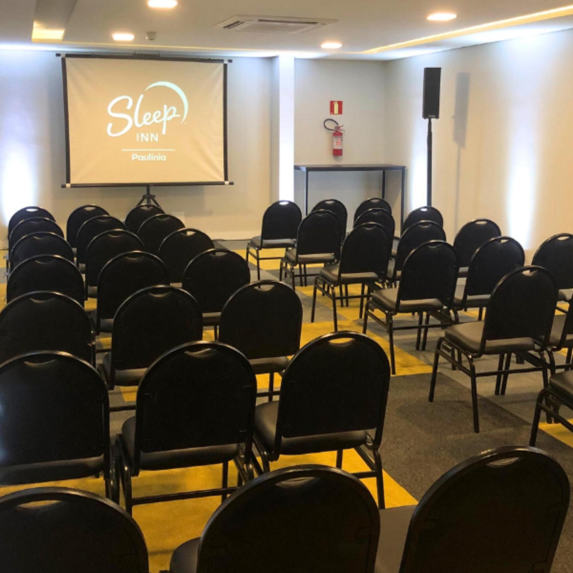 Sleep Inn Паулиния Экстерьер фото